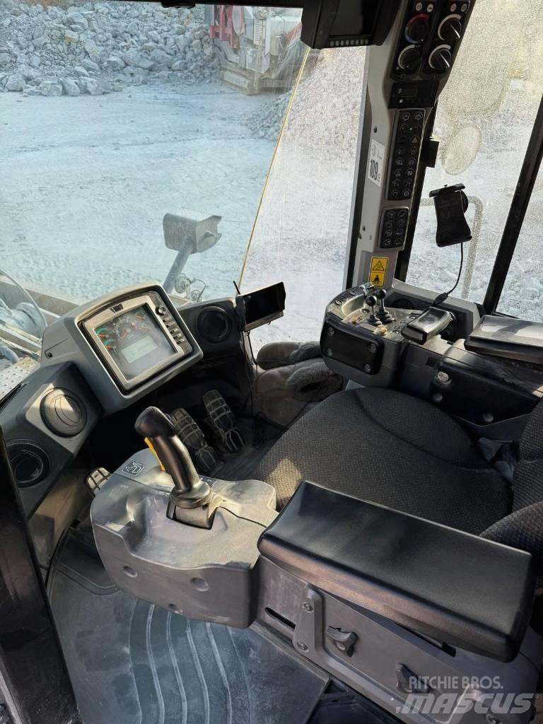 CAT 980 K Kolesni nakladalci