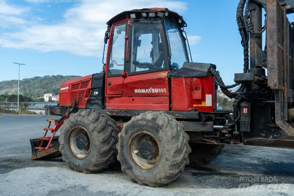 Komatsu 895.1 - 8WD Forwarderji