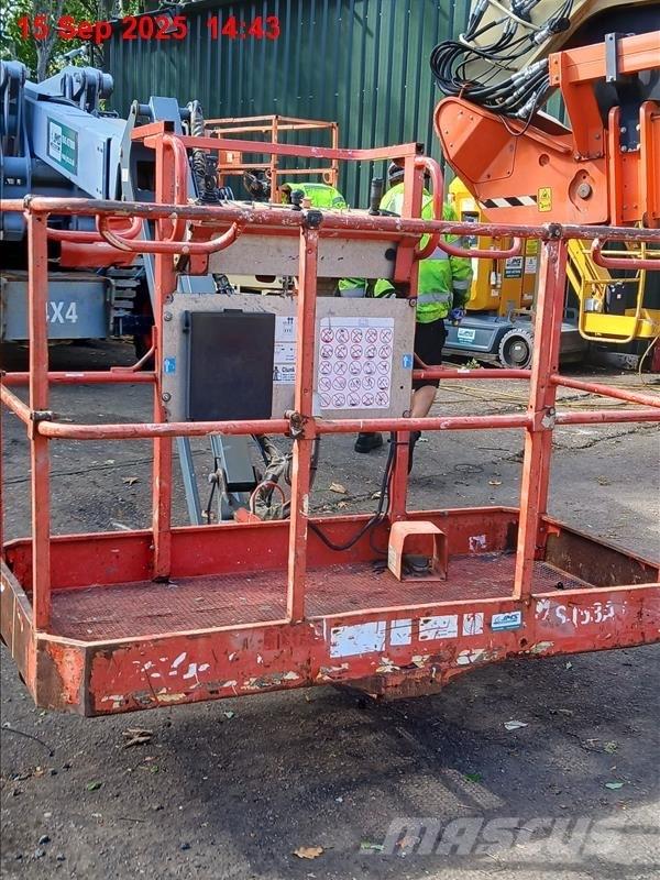 SkyJack SJ 63 AJ Zglobne dvižne ploščadi