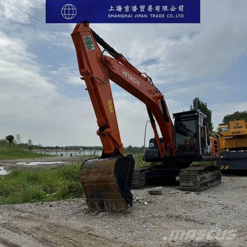 Hitachi ZX 210 Bagri goseničarji