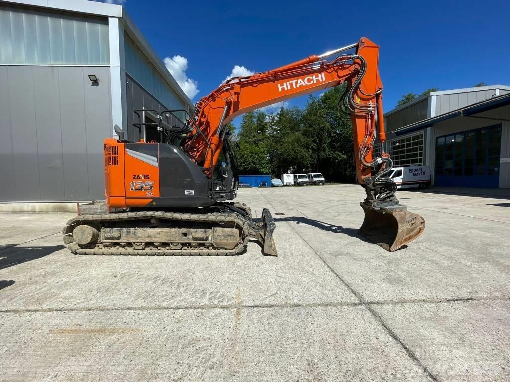 Hitachi ZX135US Bagri goseničarji