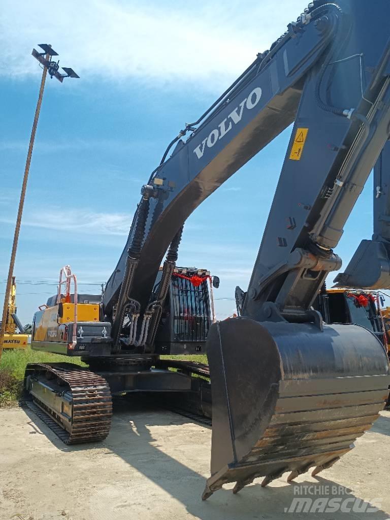Volvo EC 480 Bagri goseničarji