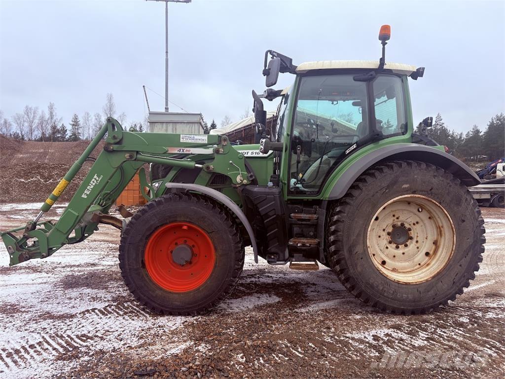 Fendt 516 Traktorji