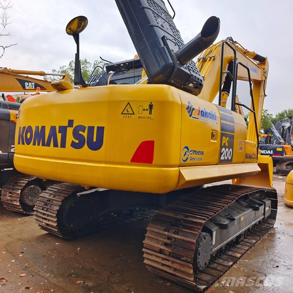 Komatsu PC 200-7 Bagri goseničarji