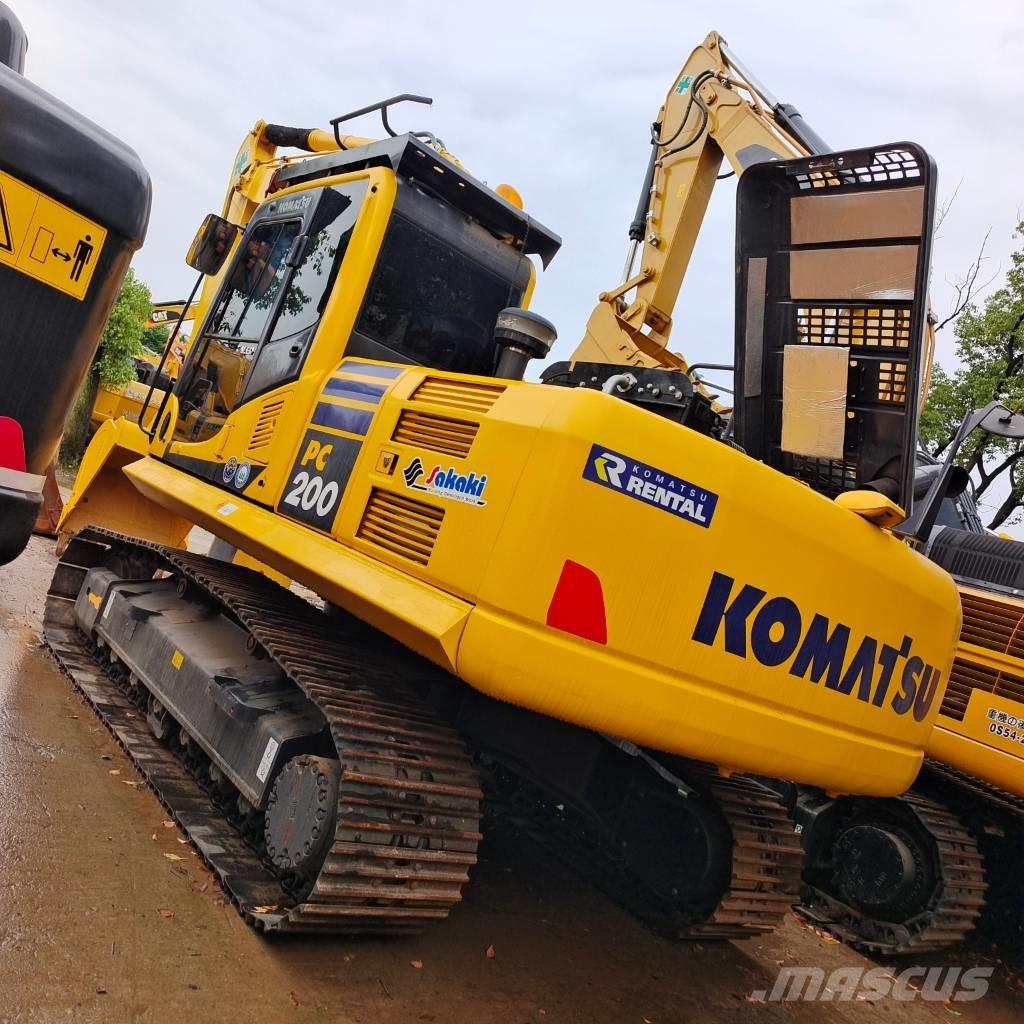 Komatsu PC 200-7 Bagri goseničarji
