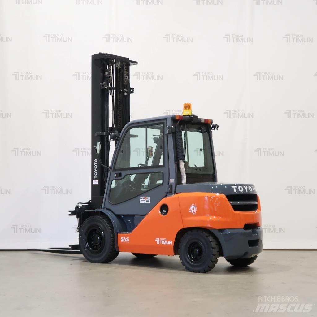 Toyota 40-8FD50N Dizelski viličarji