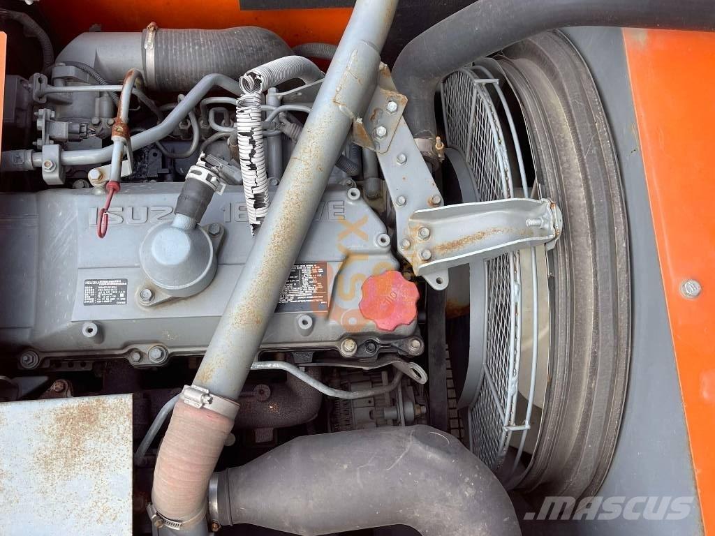 Hitachi ZX 240 Bagri goseničarji