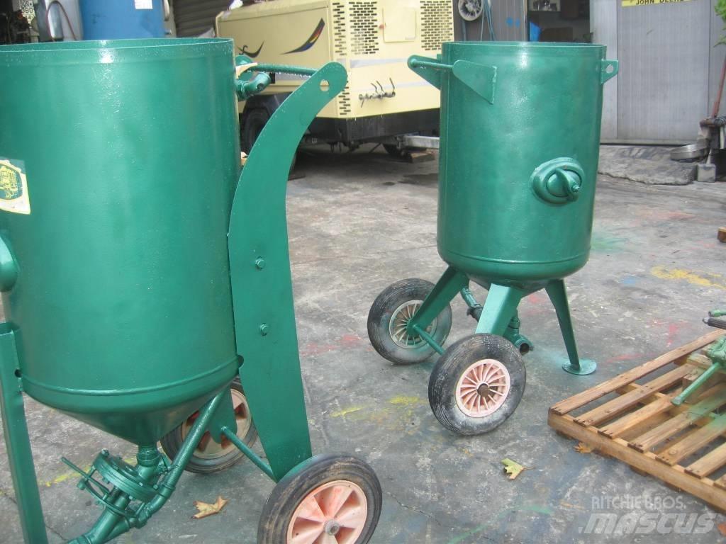 Atlas CLEMCO 50 L Trosilci peska in soli