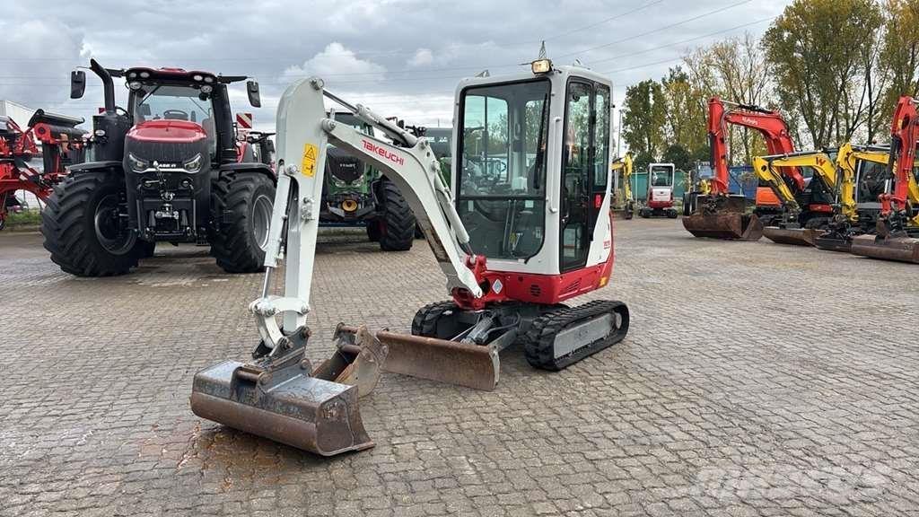 Takeuchi TB216 Mini bagri <7t