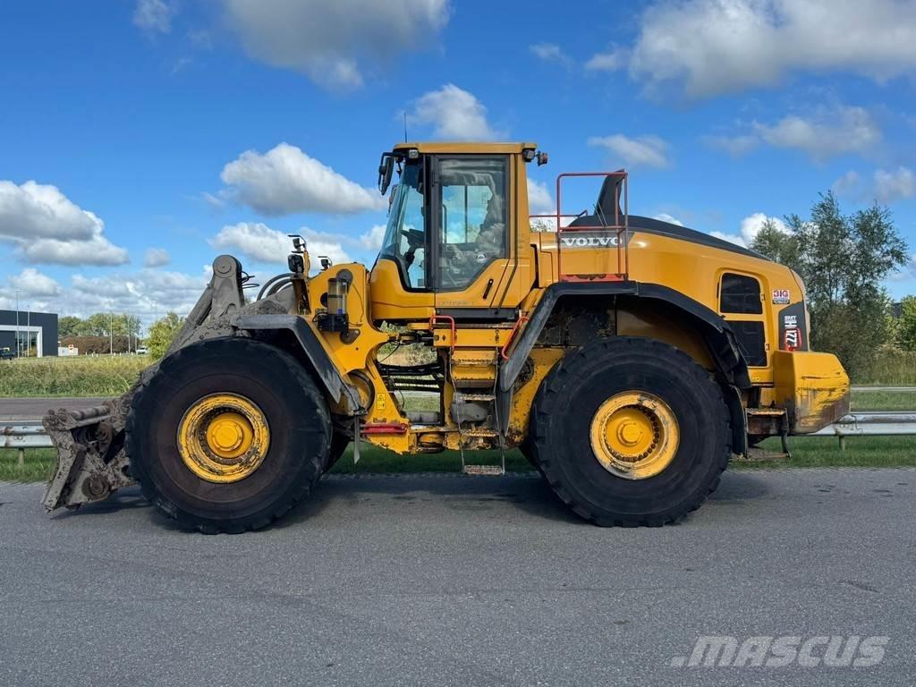 Volvo L220H Kolesni nakladalci