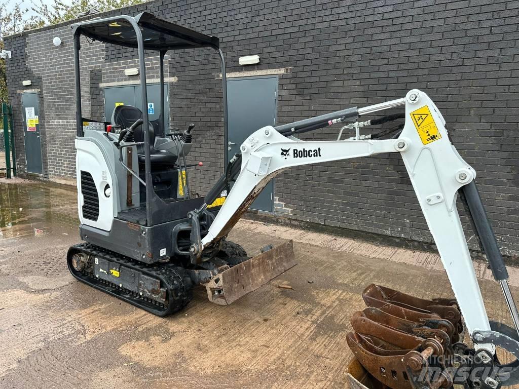 Bobcat E17z Mini bagri <7t