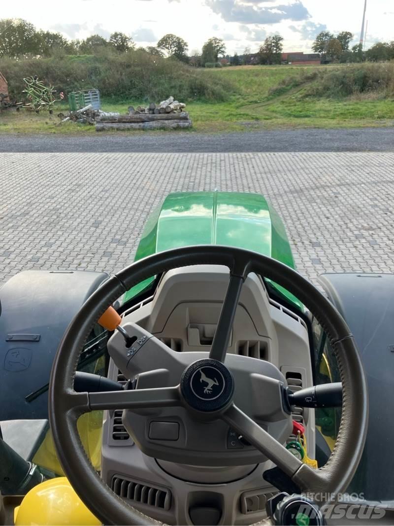 John Deere 6R250 Traktorji