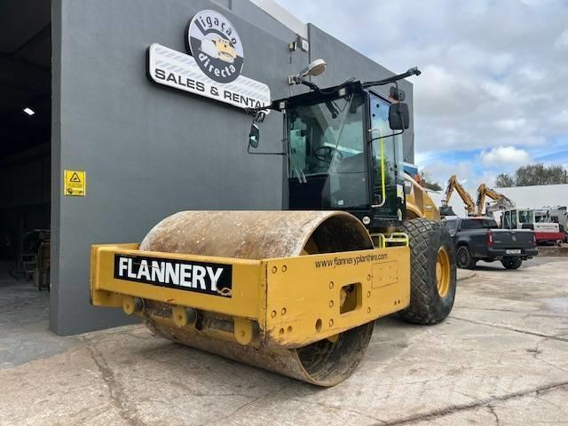 CAT CB 64 Dvojni valjarji