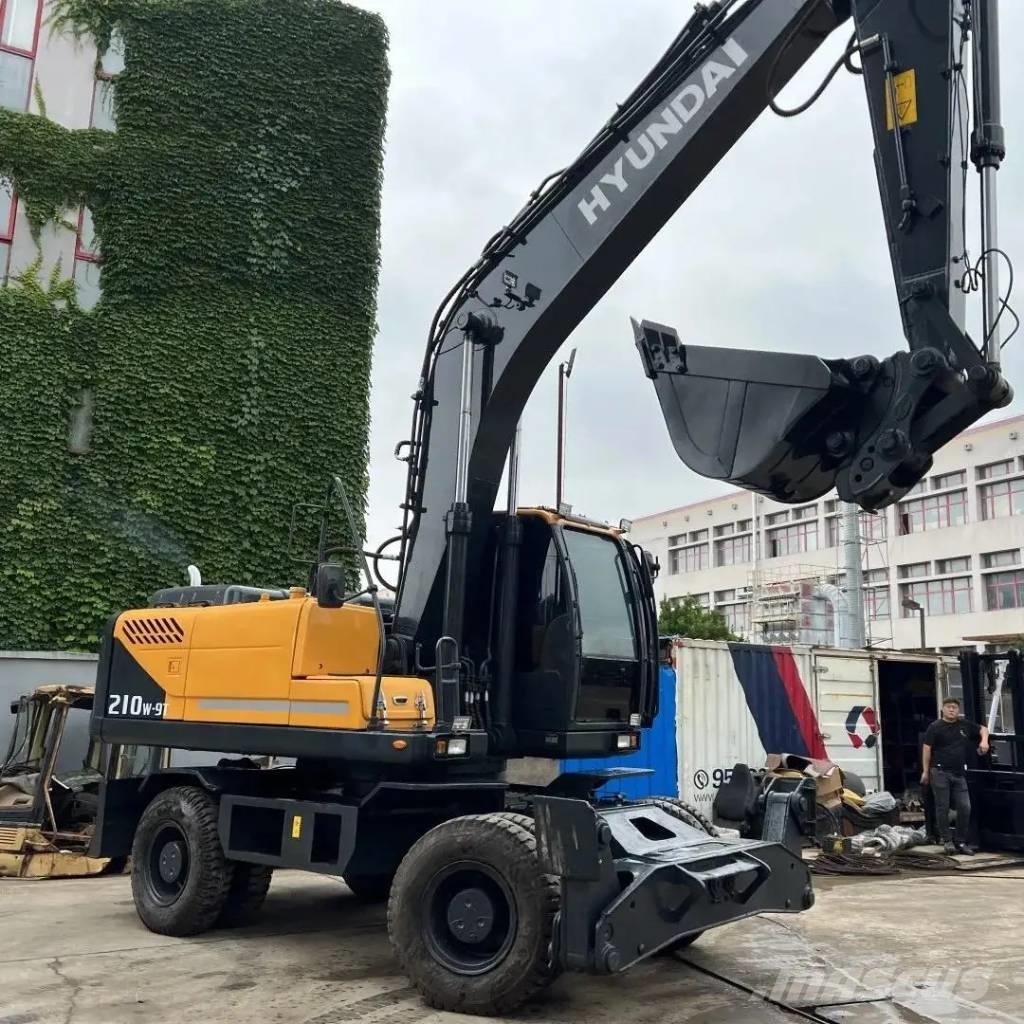 Hyundai R210W-9 Bagri na kolesih