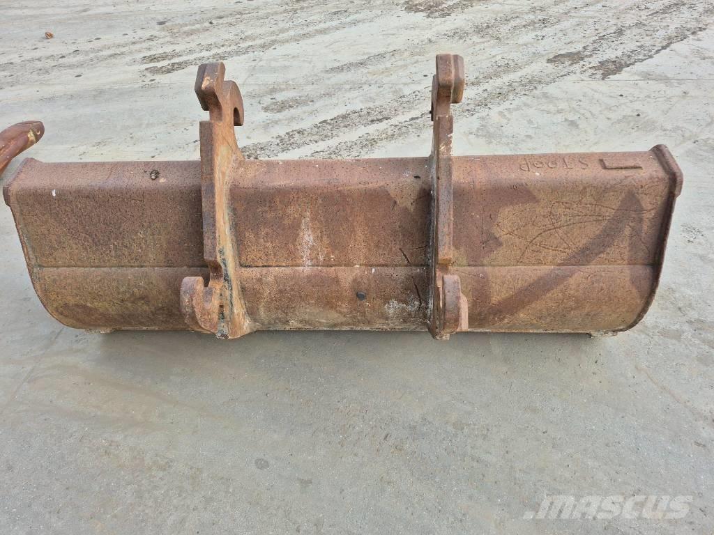 Pladdet kofferbak Žlice