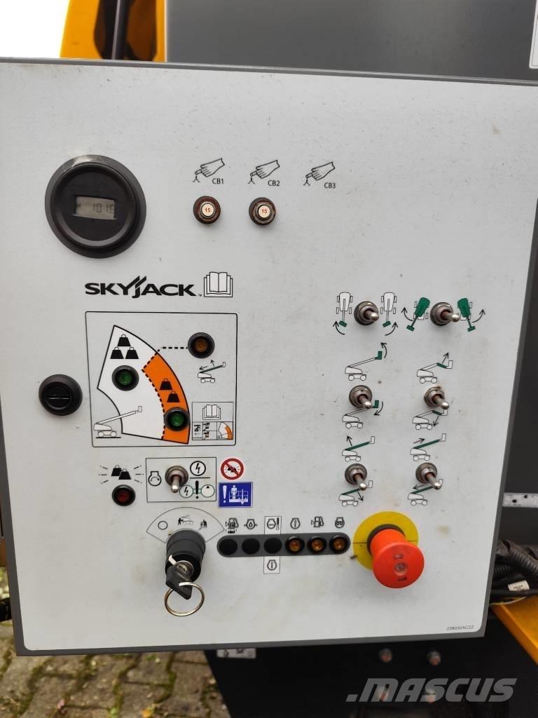 SkyJack SJ 45 T+ Teleskopske dvižne ploščadi