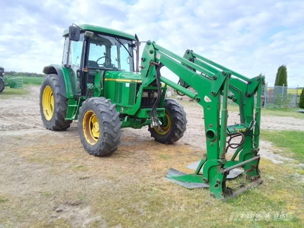 John Deere 6110 SE Traktorji