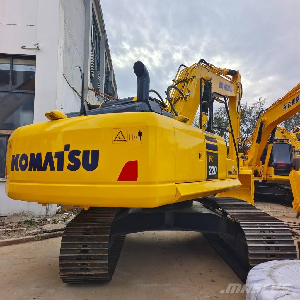 Komatsu PC 220 Bagri goseničarji