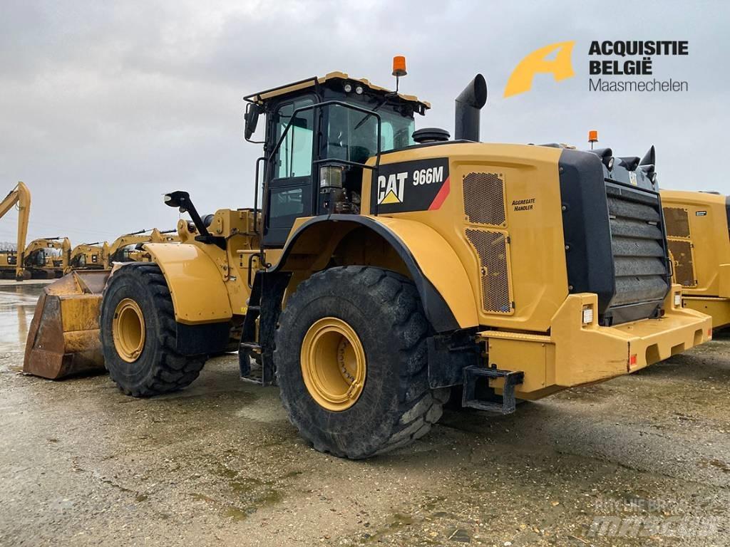 CAT 966M Kolesni nakladalci