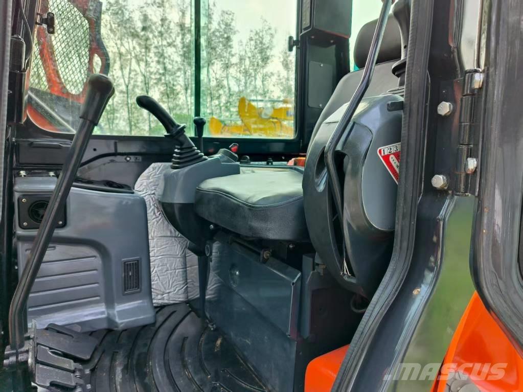 Kubota U 40 Mini bagri <7t