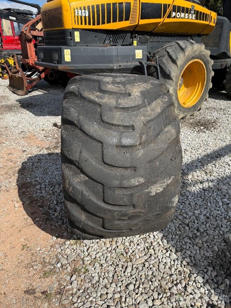 Nokian 710/40-24.5 Gume, kolesa in platišča
