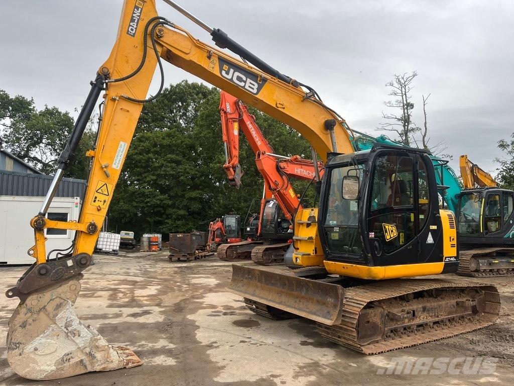 JCB JZ140 with blade Bagri goseničarji