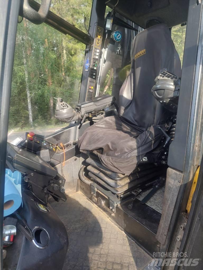Ponsse SCORPION 8W Harvesterji