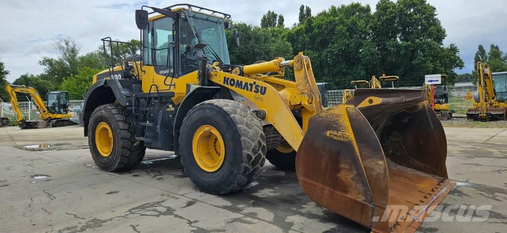 Komatsu WA380-8 Kolesni nakladalci