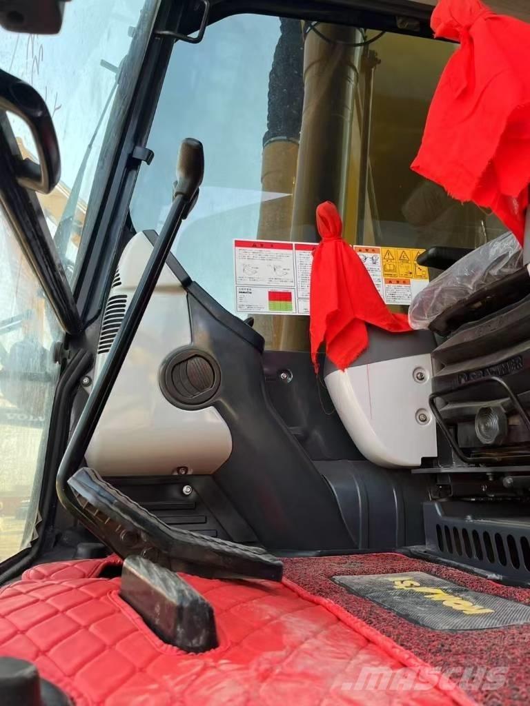 Komatsu 240 LC-8 Bagri goseničarji