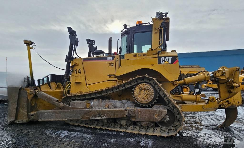 CAT D 8 T Buldožerji goseničarji