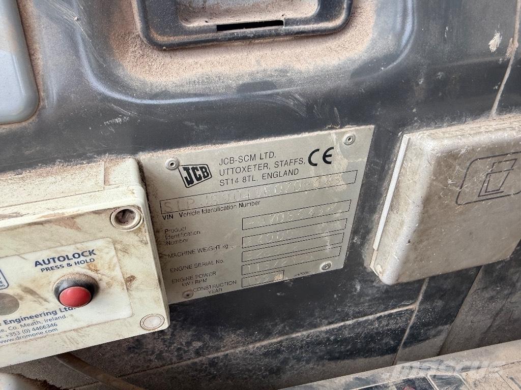 JCB JS 240 LC Bagri goseničarji