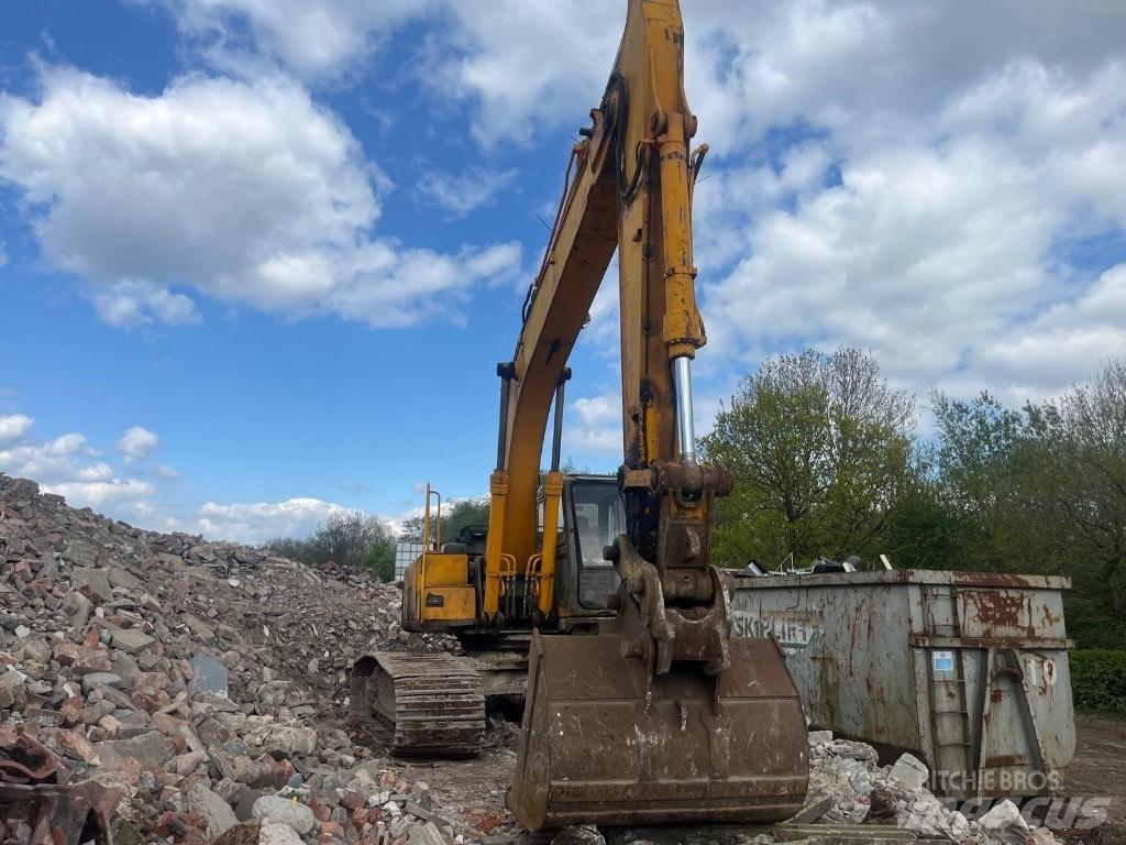JCB JS 240 LC Bagri goseničarji