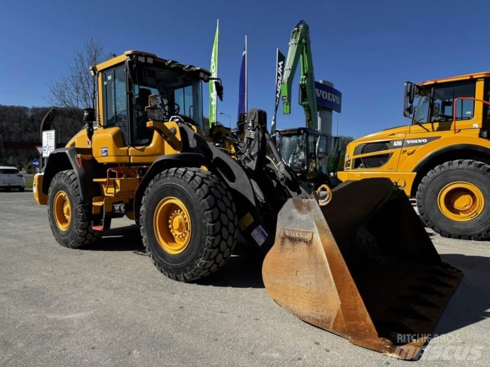Volvo L90H Kolesni nakladalci