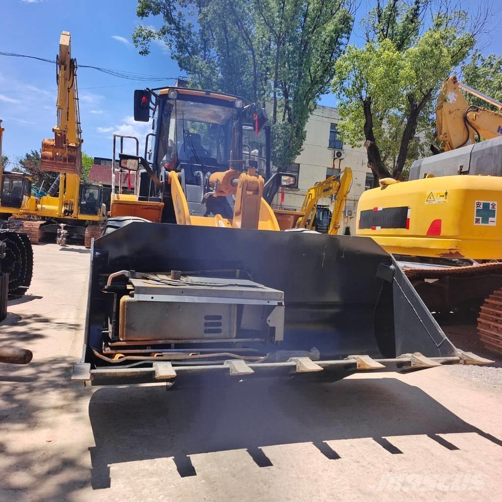 LiuGong 856 H Kolesni nakladalci