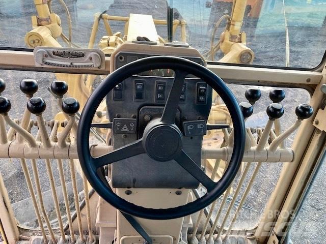 CAT 140 H Grederji