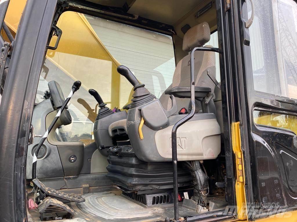 CAT 330DL Bagri goseničarji