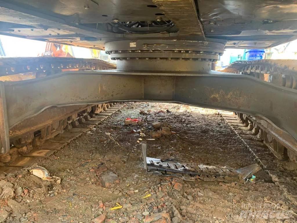 Volvo EC 210 Bagri goseničarji