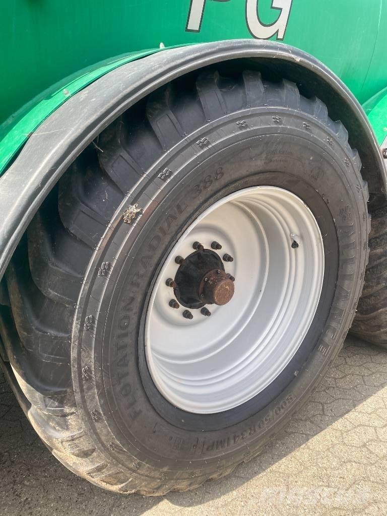Samson PG 25 FH Cisterne za gnojnico