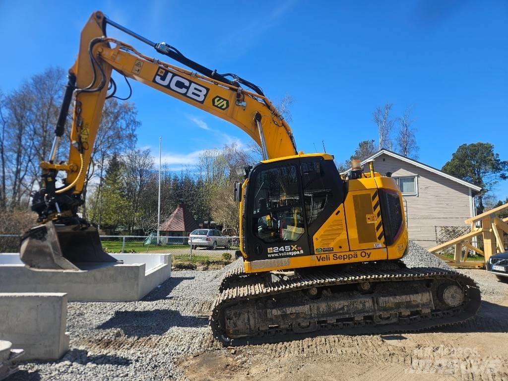 JCB 245 XLR Bagri goseničarji