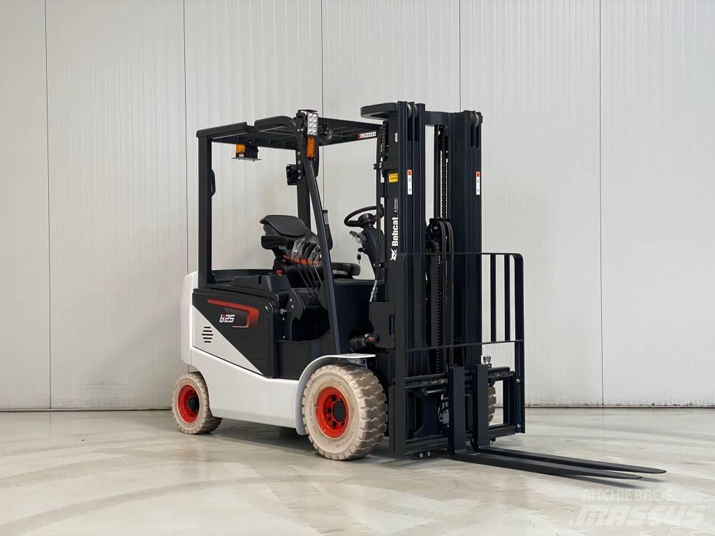 Bobcat B25NS Električni viličarji