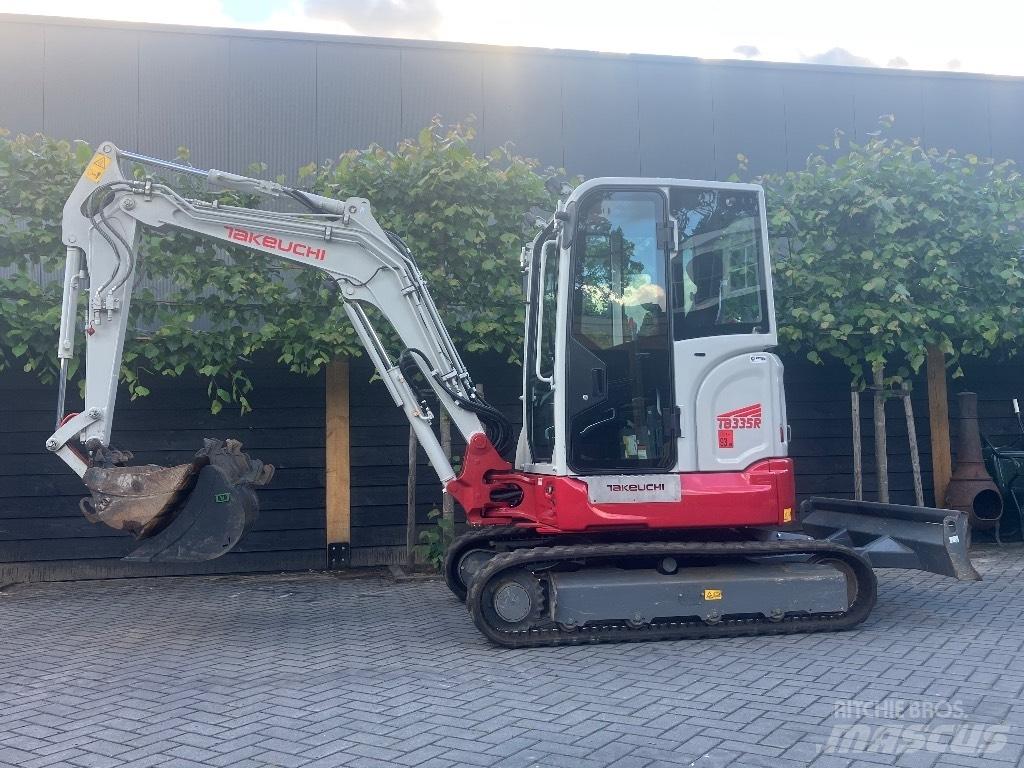 Takeuchi TB 335 R Mini bagri <7t