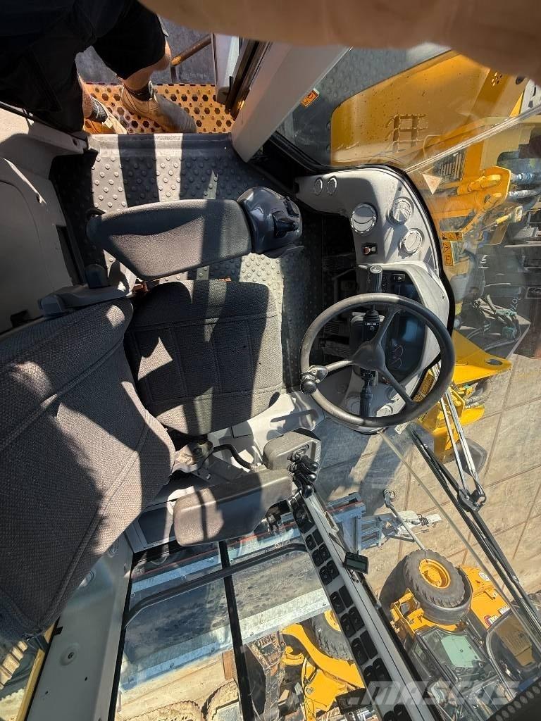 Volvo L 110 G Kolesni nakladalci