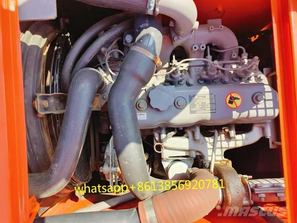 Hitachi ZX 135 US Bagri goseničarji