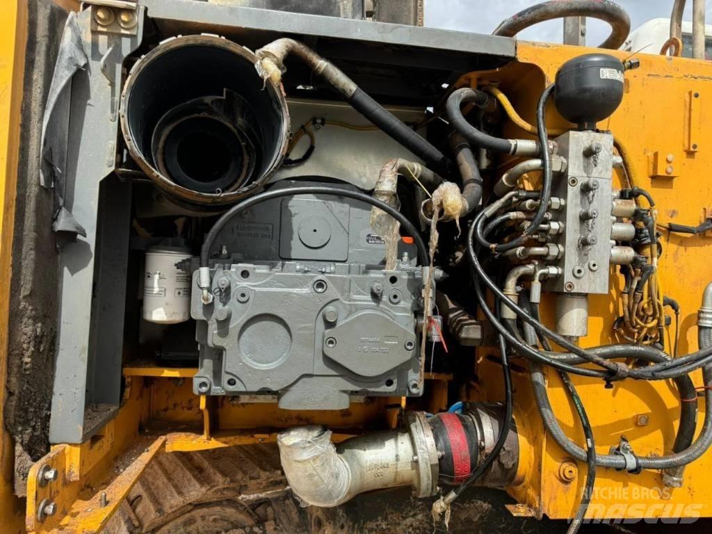 Liebherr 926 Bagri goseničarji