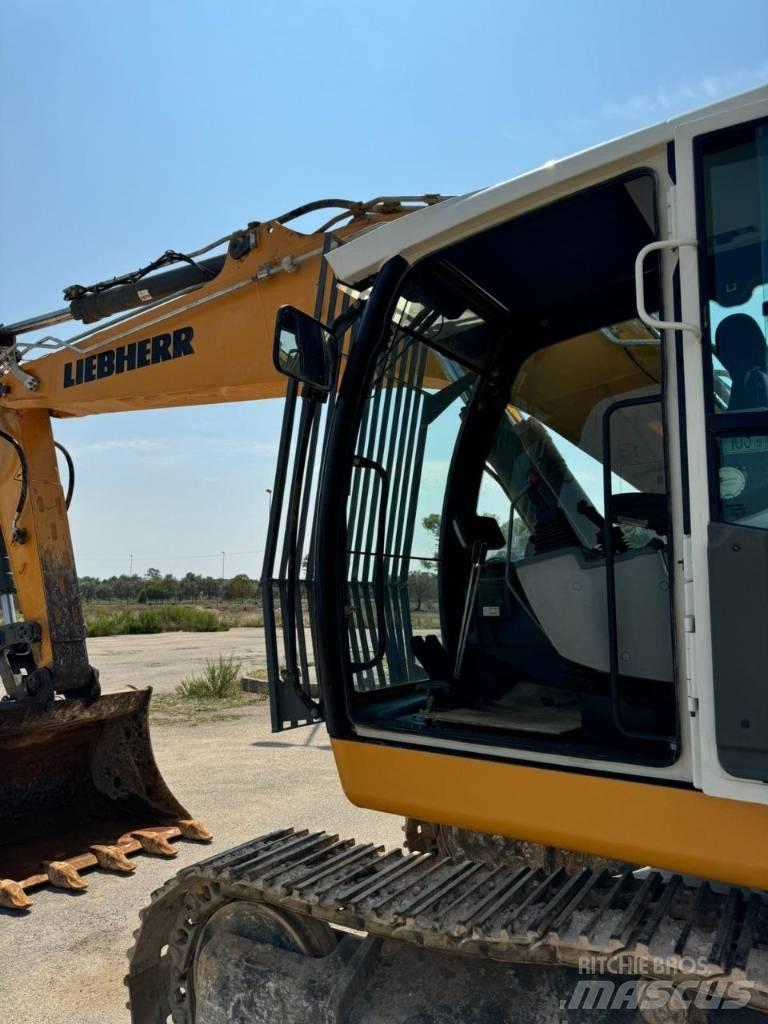 Liebherr 926 Bagri goseničarji