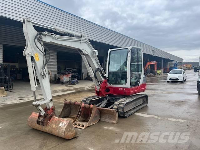 Takeuchi TB 250 Mini bagri <7t