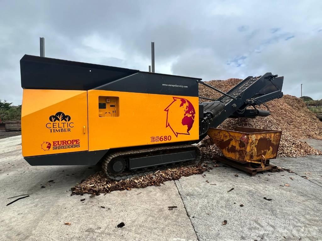 Euro Shredder ES680 Drobilci lesa