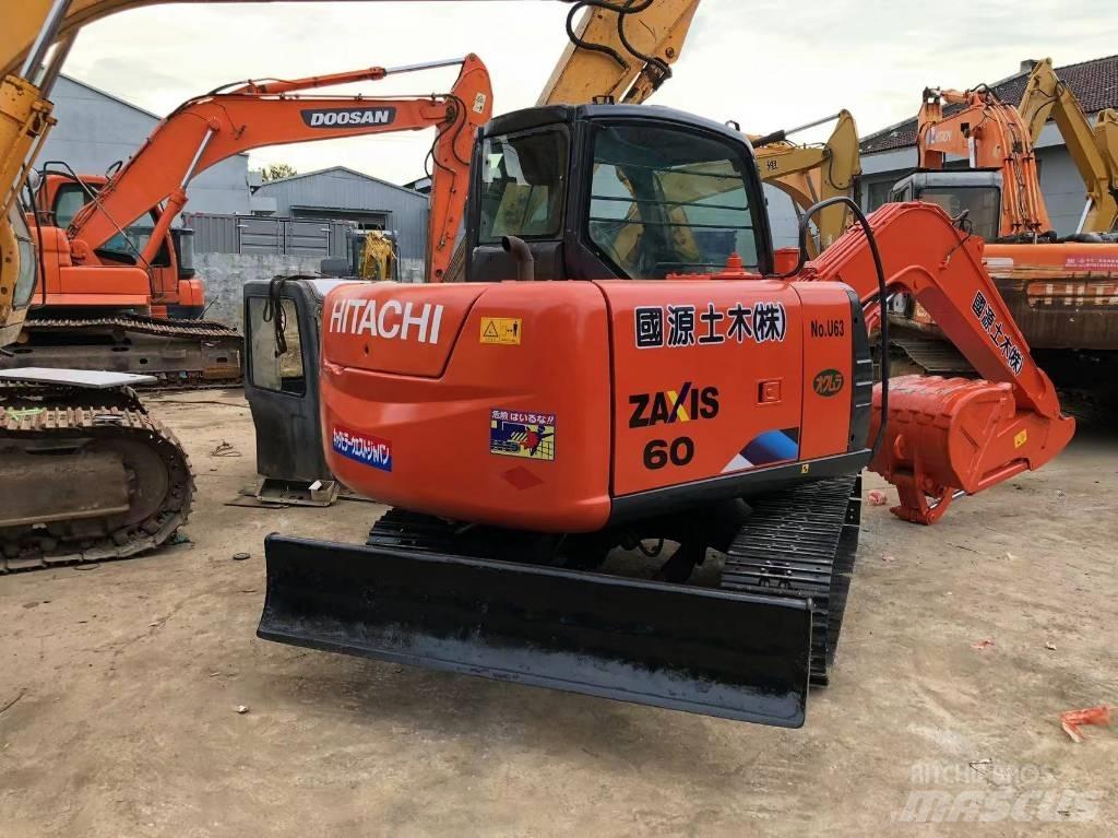 Hitachi ZX 60 Bagri goseničarji