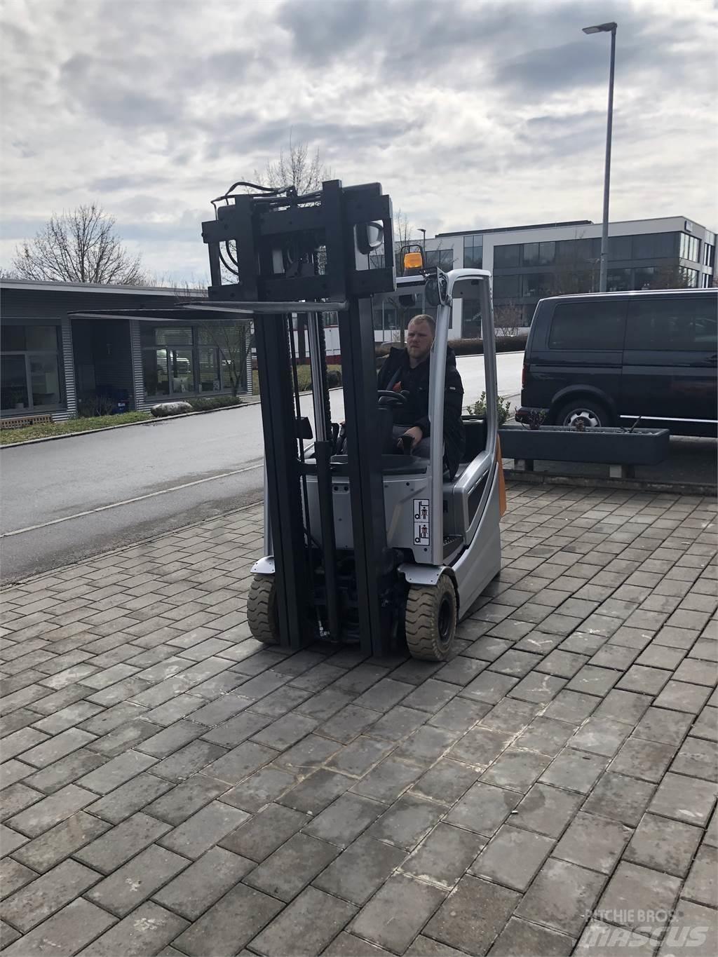Still RX20-16P Električni viličarji
