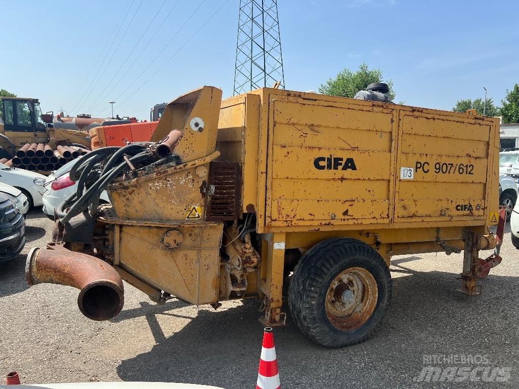 Cifa PC 907/612 Premične roke za dolivanje betona